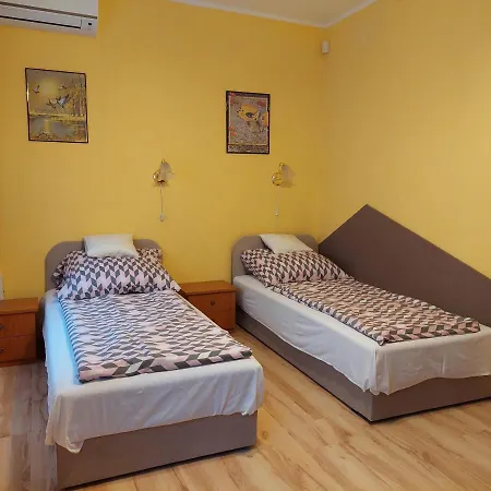Apartment Aranyapartman Siofok